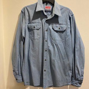 Wrangler blue long sleeve button up